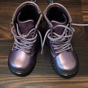 NWOB Dr. Martens Shiny Purple Kids Boots